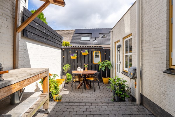 Medium property photo - Stationsweg 43, 4931 BX Geertruidenberg